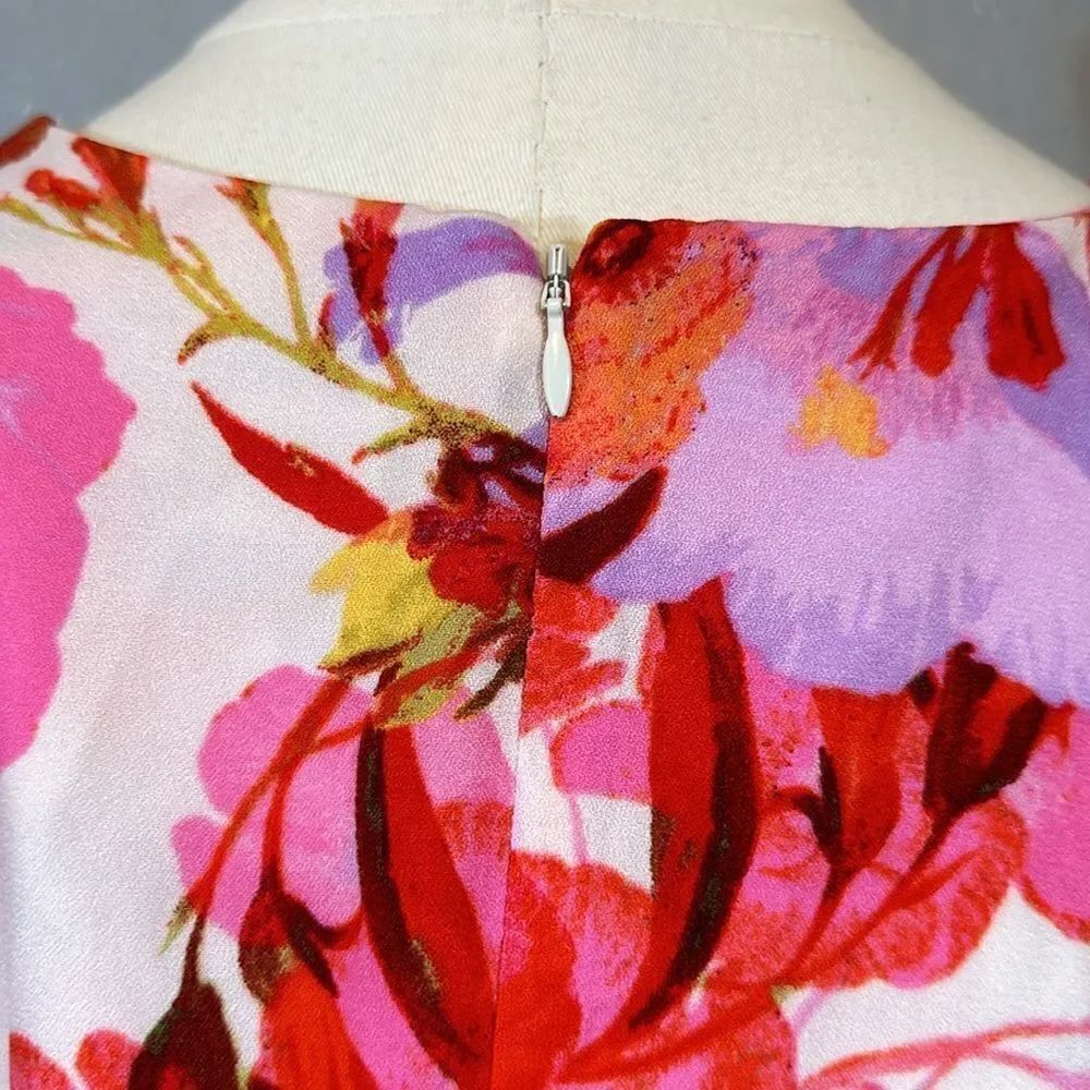 Lane Bryant women’s floral pleated V-neck fit and flare midi dress size 20 - Picture 6 of 12